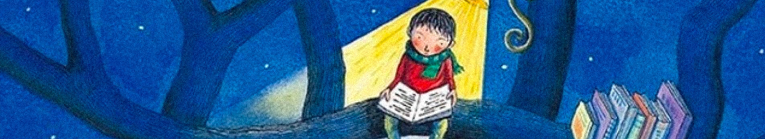 Parte de la pieza donde de manera ilustrada se ve un niño sobre una rama de un árbol leyendo libros e iluminado