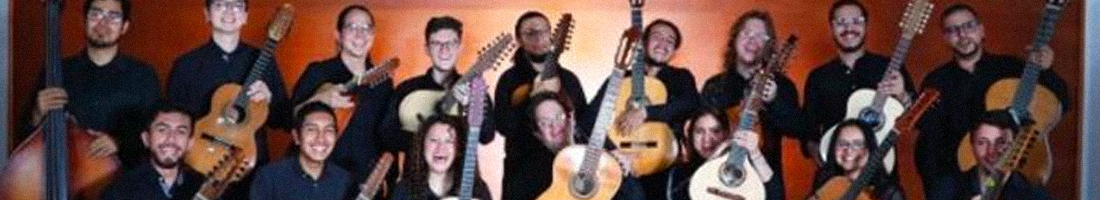 Integrantes de la Filarmónica de Música Colombia posando para la foto