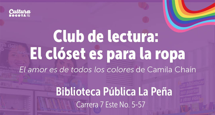 texto con fondo estantes de biblioteca y bandera de colores