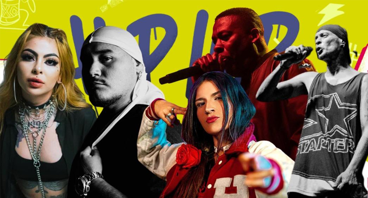 personas con micrófono en mano hip hop style