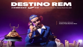 Hombre vestido de azul con teléfono en mano